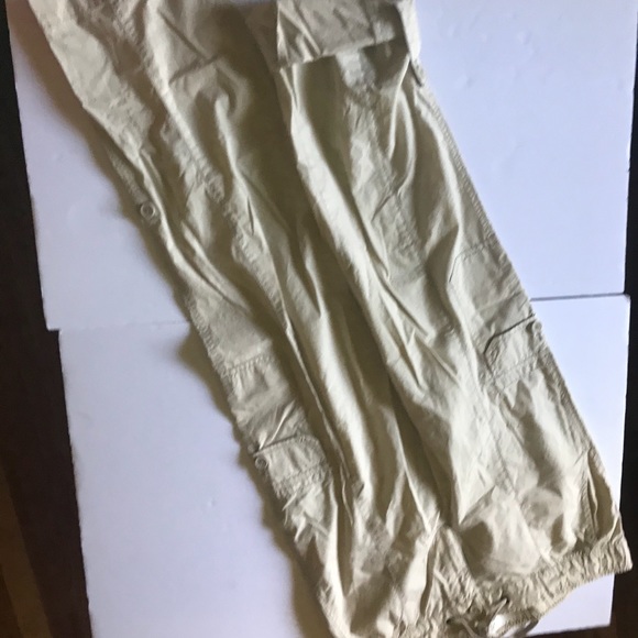 Joe Fresh Tan Cotton Cargo Capri Pants - Picture 7 of 8